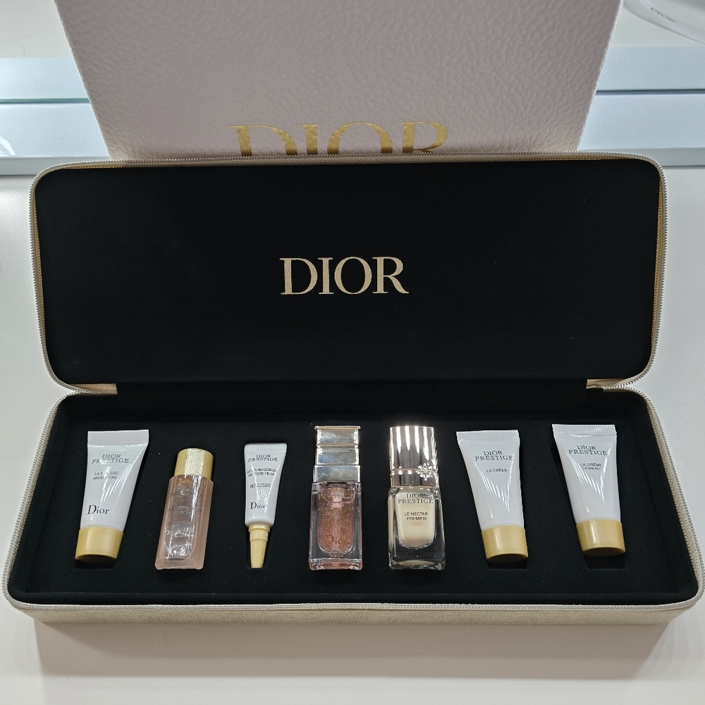 Gold Dior Prestige Skincare Limited Edition Set